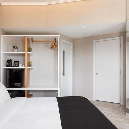 Kreoli Suites Glyfada Athen Eksteriør billede